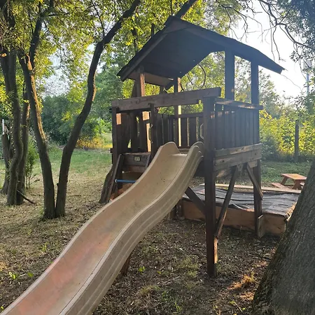 Kastello * Nagykozar