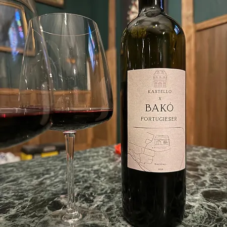 Kastello * Nagykozar